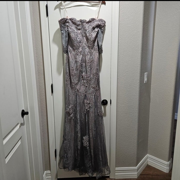 NWOT Sparkly Gown - Picture 2 of 11